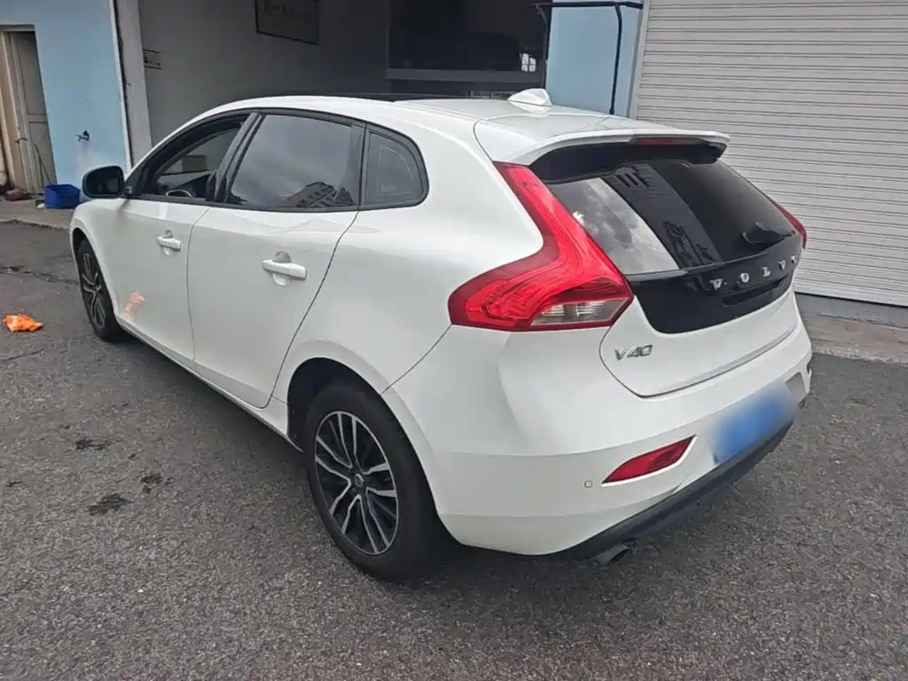 Volvo V40 2018 2017 T3 Inscription