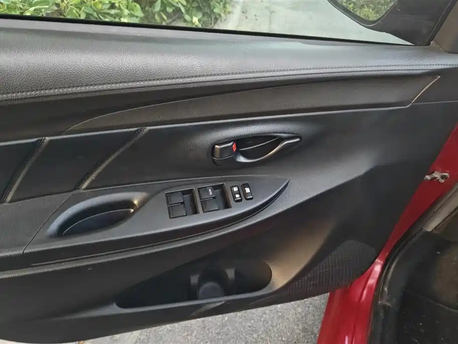 Toyota Vios 2014 1.5L Automatic Wisdom Edition фото 7
