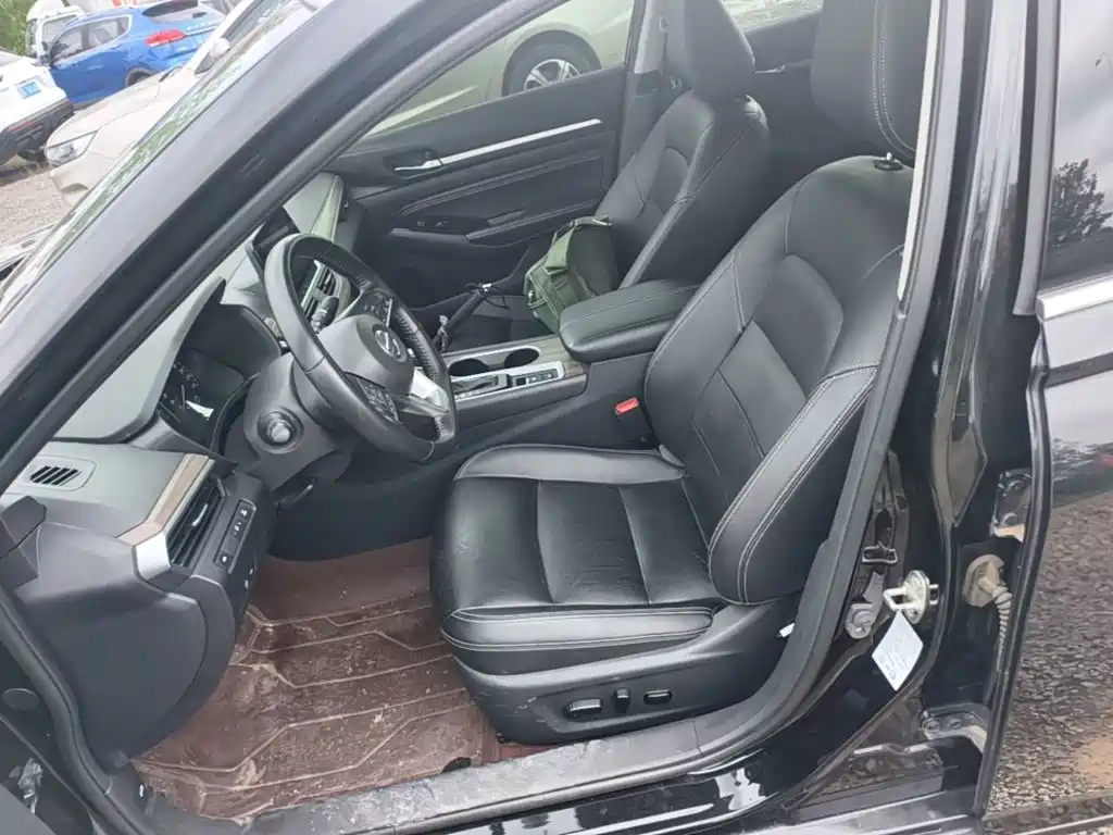 Photo 15 - Nissan Teana