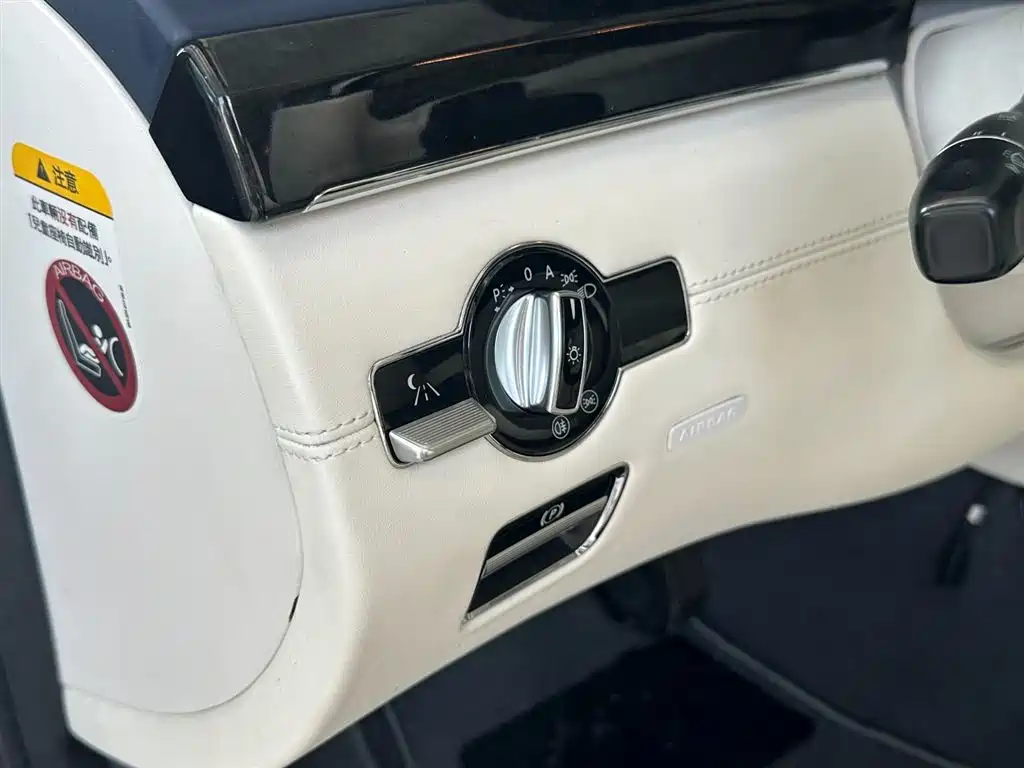 Mercedes-Benz S-Class 2011 S 350 L CGI фото 7