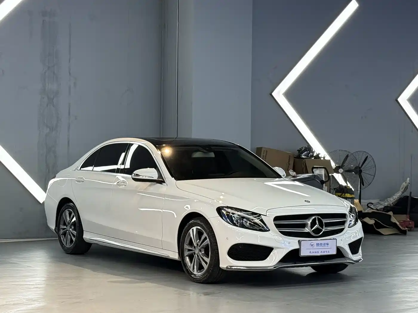 Mercedes-Benz C-Class 2015 Facelift C 180 L Sport фото 3