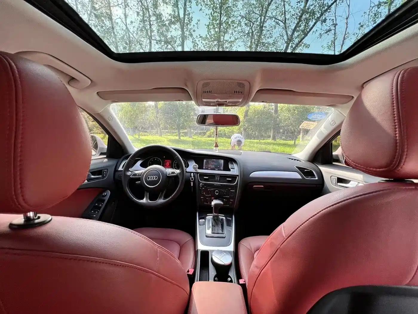 Audi A4L 2012 2.0 TFSI Auto Comfort фото 9