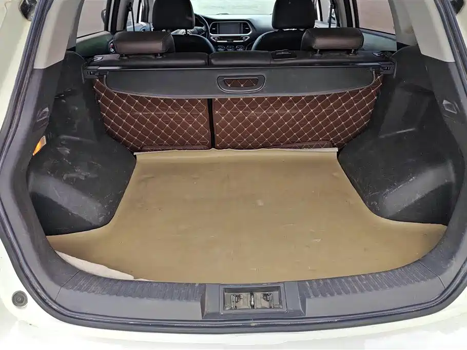 GAC Trumpchi Trumpchi GS4 2016 235T G-DCT Elite Edition фото 4