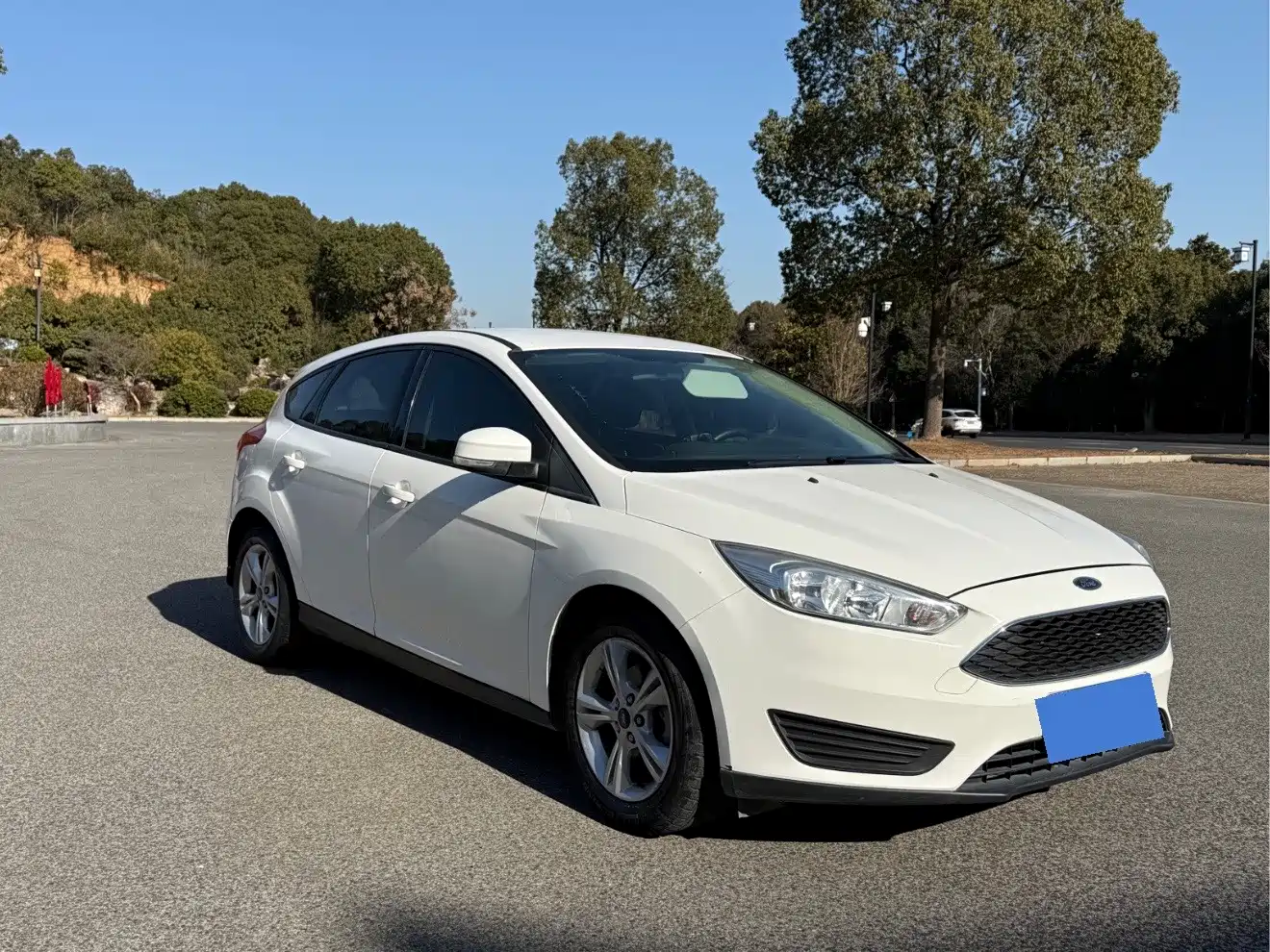 FORD FOX