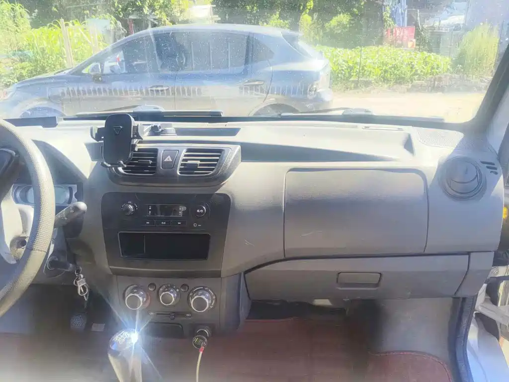 Dongfeng Xiaokang DFSK C31 2021 2019 1.5L Standard China VI DK15
