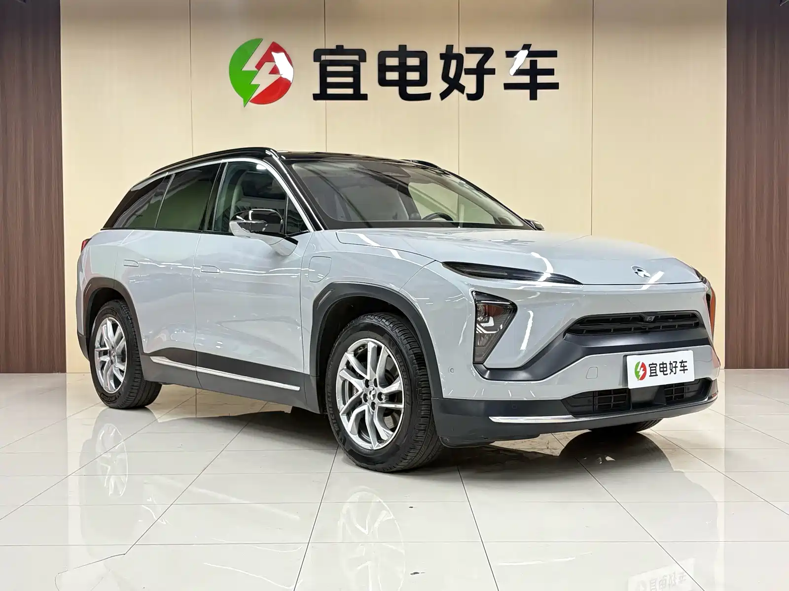 Фото 3 - NIO ES6