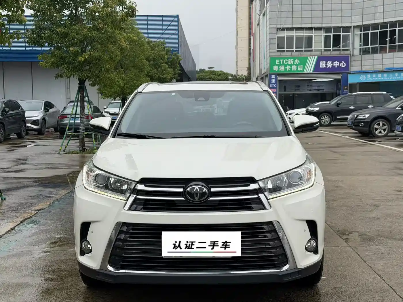 Toyota Highlander 2018 2.0T 4WD Premium 7-seater (China V) фото 2
