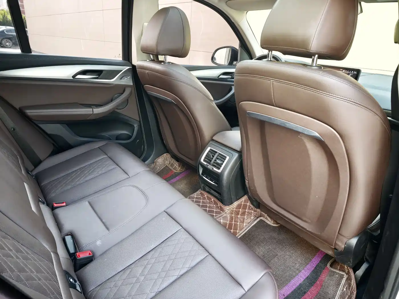 BMW iX3 2024 Innovation Leader фото 15
