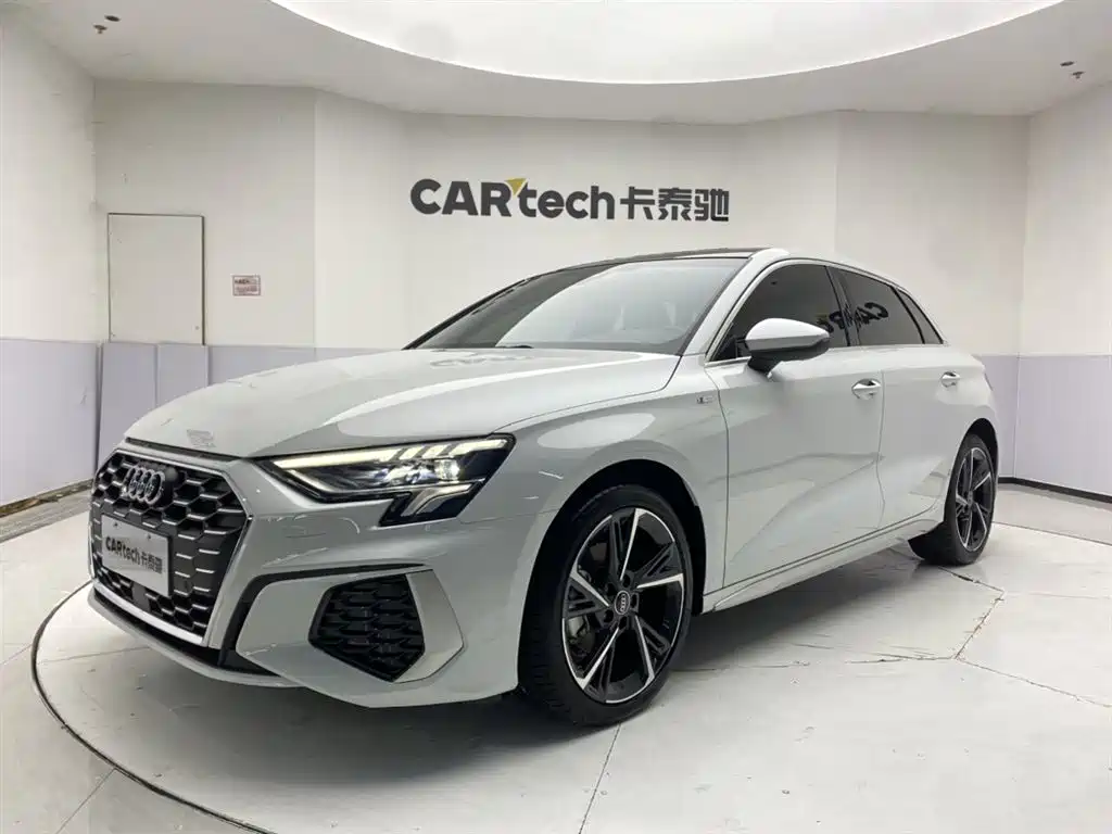 Audi A3 2024 Model Sportback 35 TFSI Fashion Sport