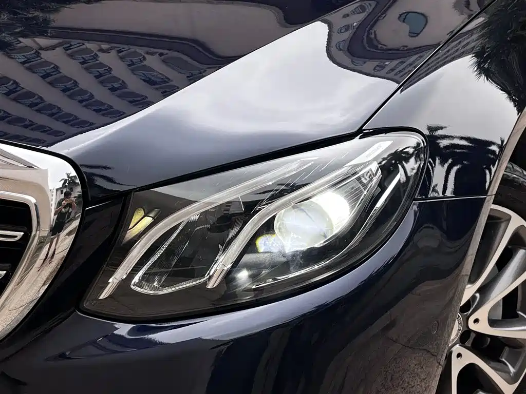 Mercedes-Benz E-Class 2016 E 300 L Fashion Type фото 7