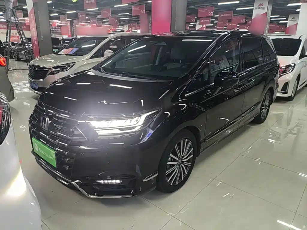 Honda Elysion 2024 2024 2.0L e:HEV Luxury Edition