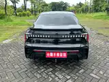 Фото 7 - Lynk & Co 03