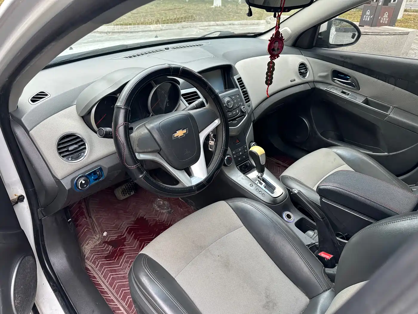 Chevrolet Cruze 2013 Model 1.8L SE AT фото 14