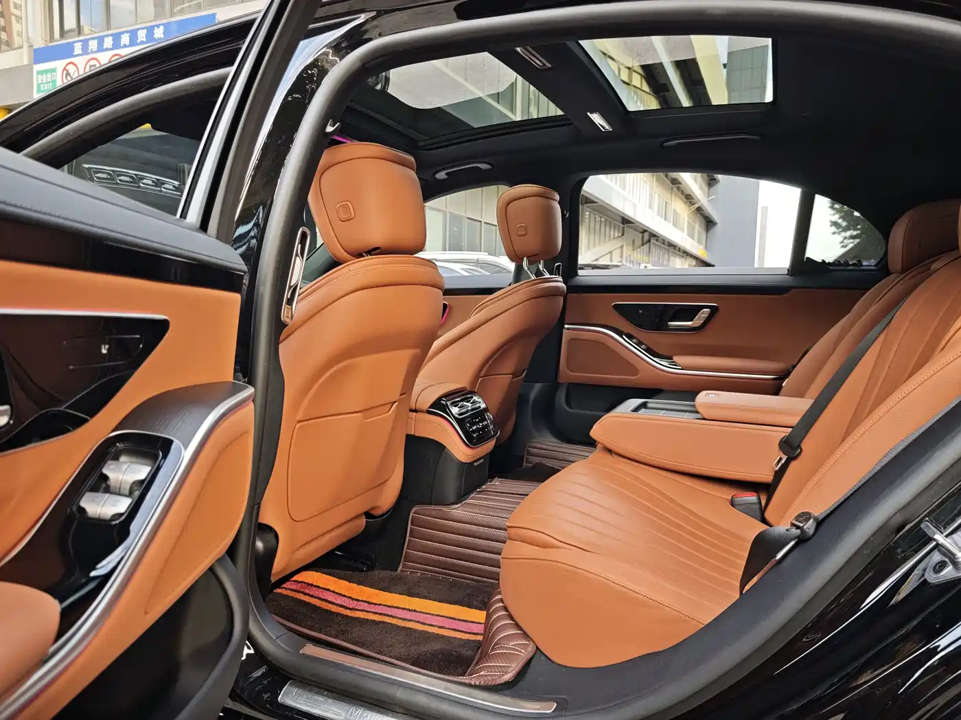 Mercedes-Benz S-Class 2023 Model S 400 L Business Edition фото 7