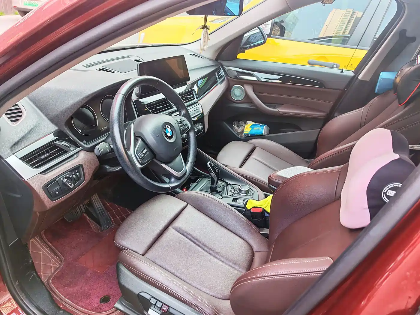 BMW X1 2022 sDrive20Li Fashion фото 3