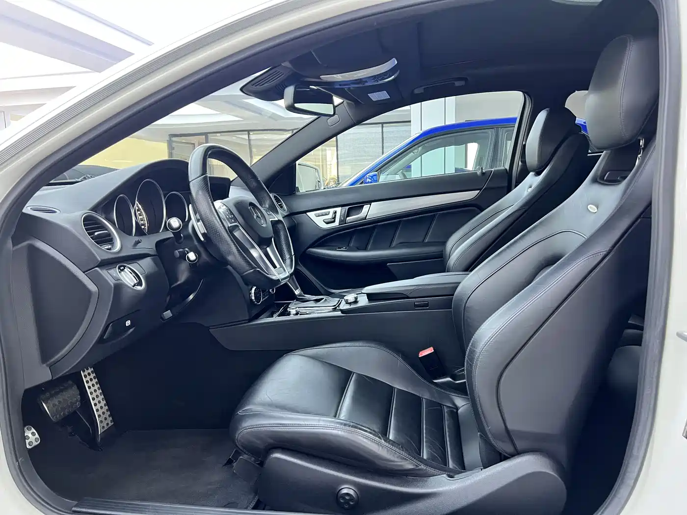 Mercedes-Benz C-Class AMG 2012 AMG C 63 Coupe Dynamic фото 14