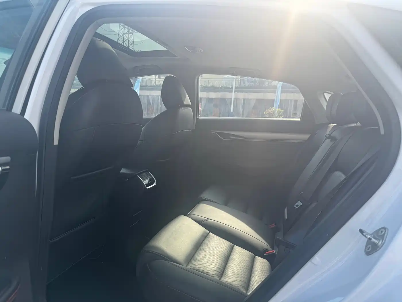 GEELY AUTOMOBILE BINRUI