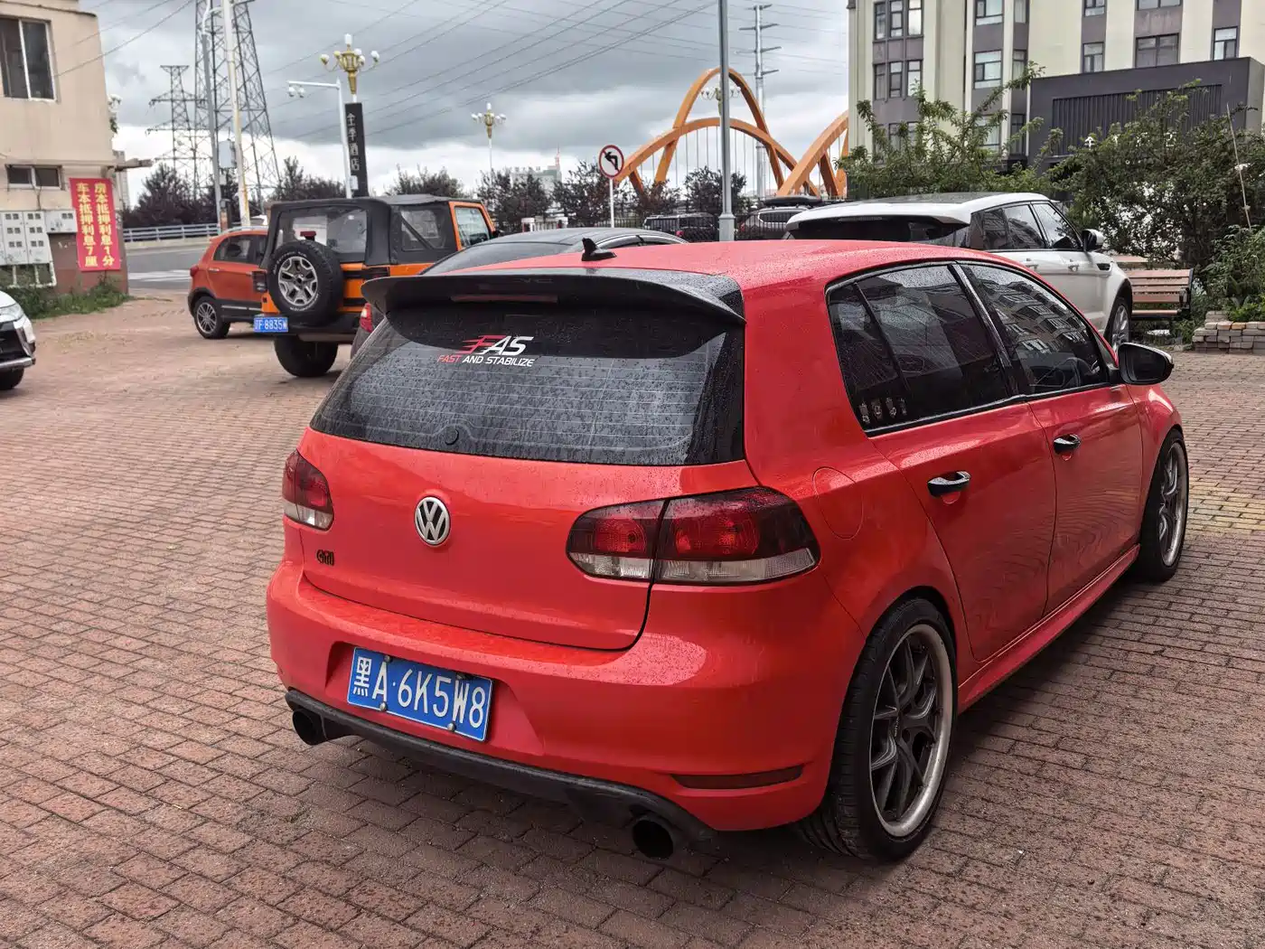 Volkswagen Golf GTI 2010 2011 2.0TSI GTI