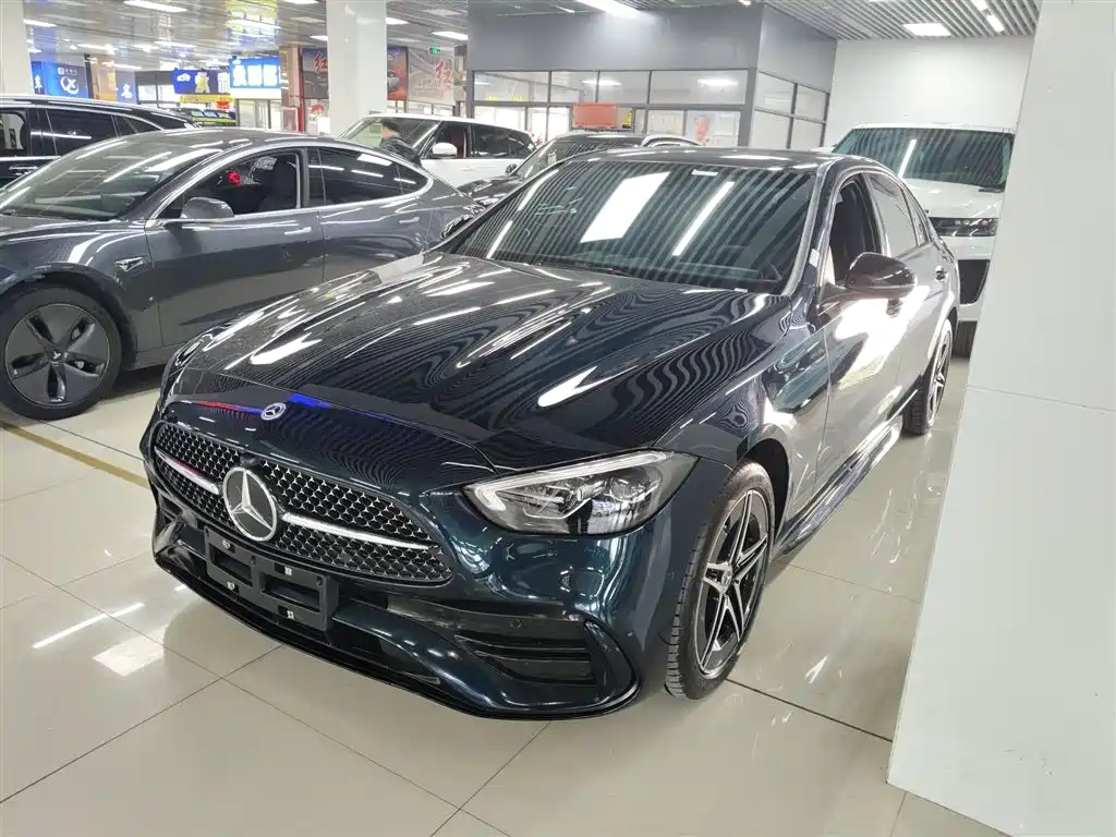 Mercedes-Benz C-Class 2024 Second Facelift C 260 L Night Edition Sport