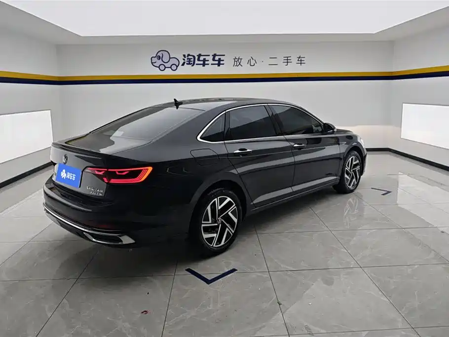 Volkswagen Sagitar 2024 300TSI DSG Surpass Edition фото 3