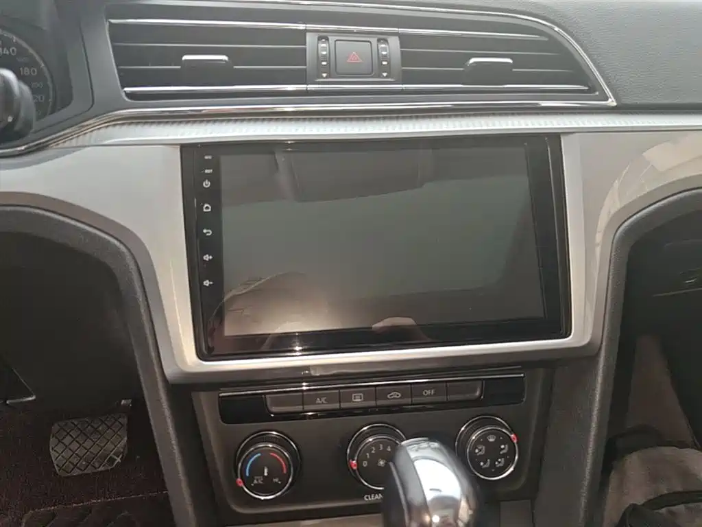 Volkswagen Lamando 2019 230TSI DSG Fashion Edition China VI фото 13