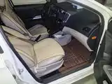 Фото 13 - Dongfeng Aeolus A30