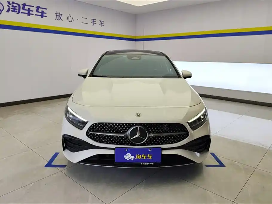 Mercedes-Benz A-Class 2023 A 200 L Fashion фото 2