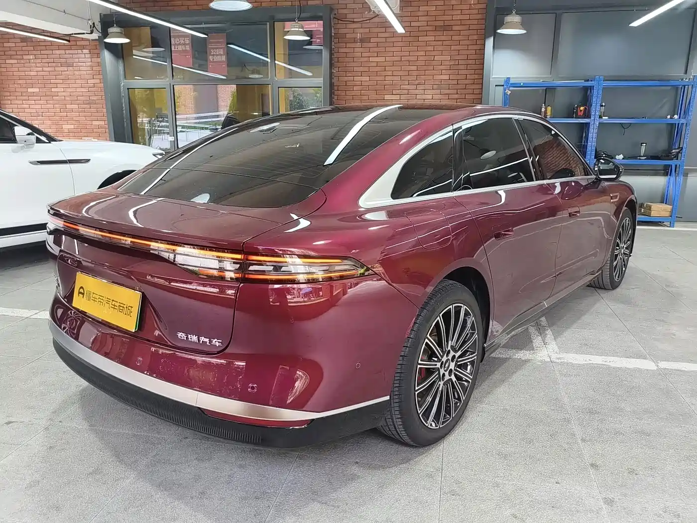 Chery Fengyun Fengyun A9L 2025 2025 Model 4WD High-performance Summit Edition