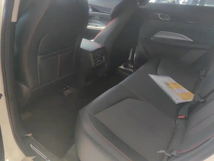 Changan Oshan Z6 2023 2022 Blue Whale 1.5T DCT Intelligent Premium