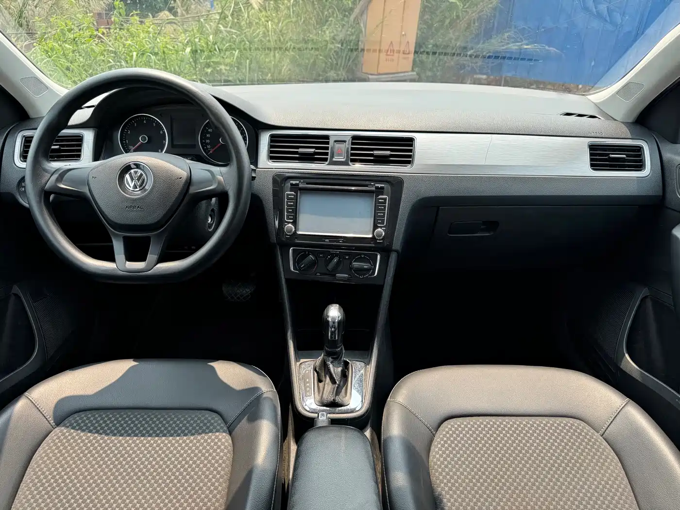Volkswagen Santana 2017 Gran Santana 1.6L Auto Comfort фото 8