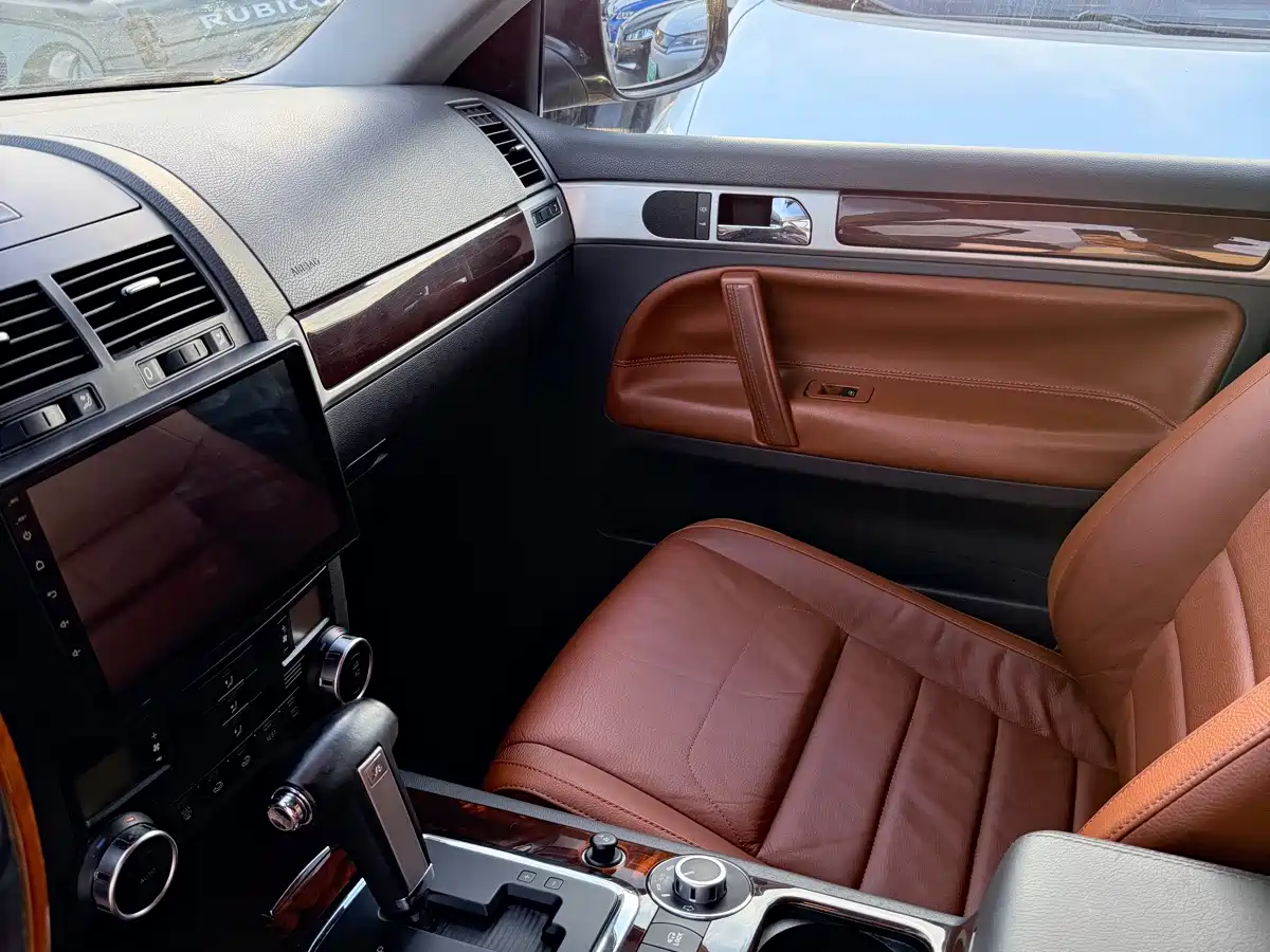 Volkswagen Touareg 2009 2010 3.6 Limited Luxury Edition