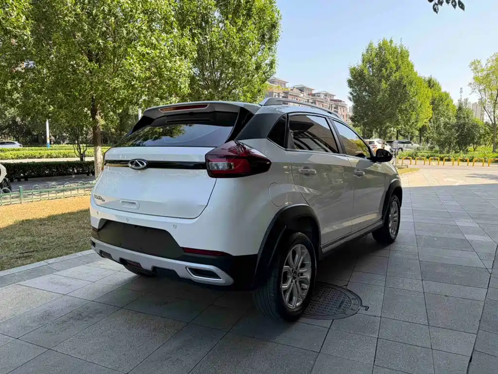 Chery Tiggo 3x 2021 2021 Diamond Edition 1.5L CVT 3-Carat