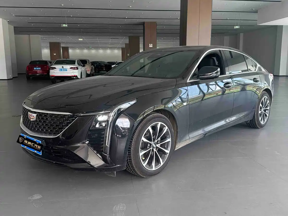 Cadillac CT5 2026 2025 Model 28T Urban Sport Edition