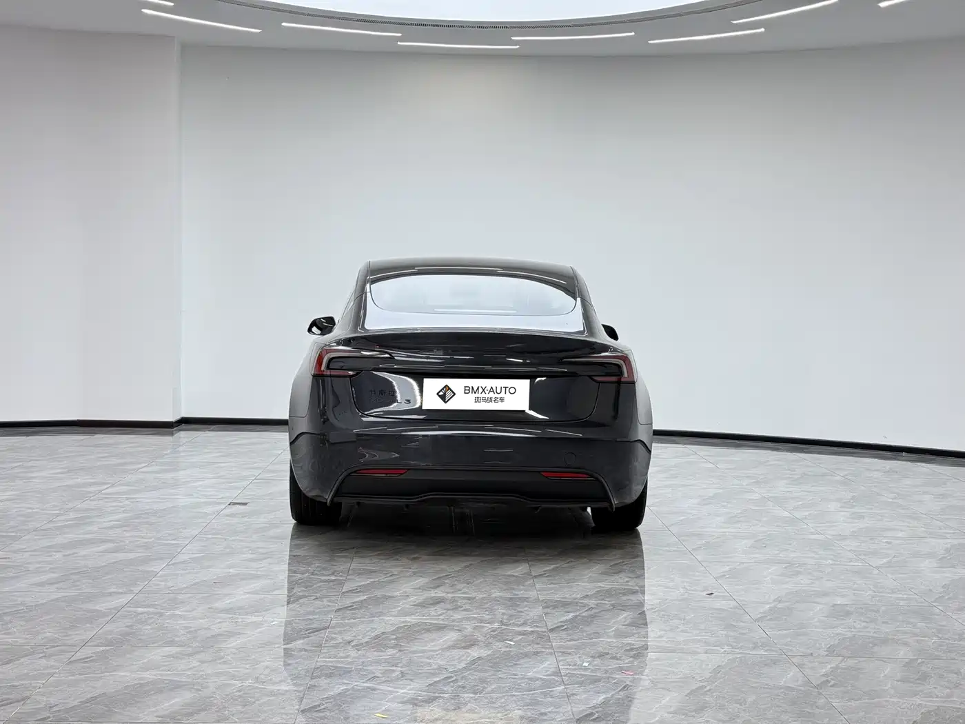 Tesla Model 3 2026 2025 Model Year Facelift Rear-Wheel Drive