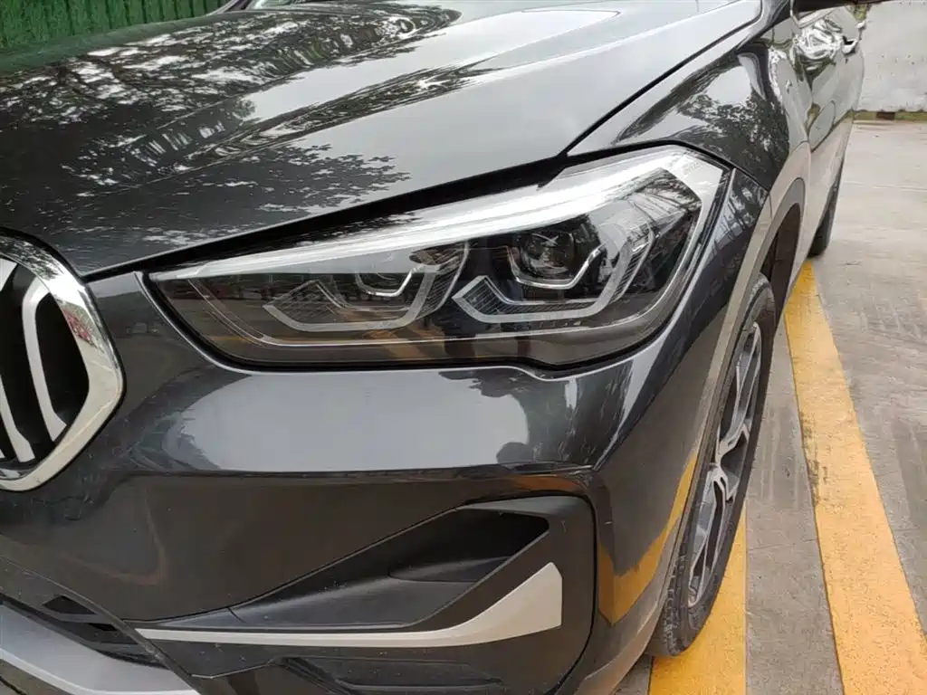 BMW X1 2022 sDrive20Li Fashion фото 24