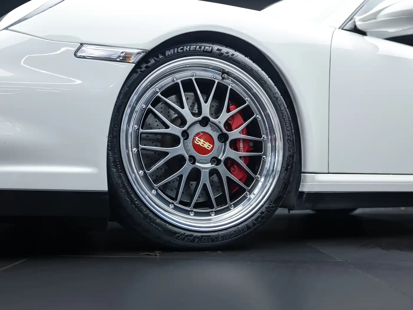 Porsche 911 2010 Turbo 3.8T фото 25
