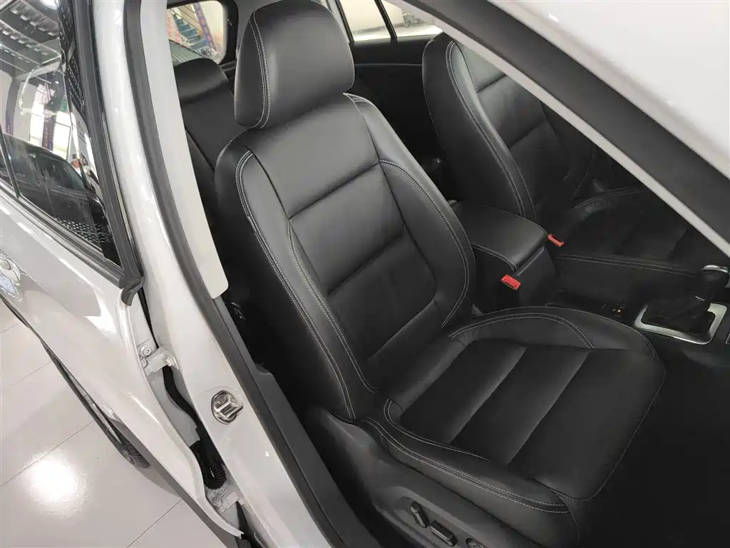 Volkswagen Tiguan 2017 300TSI Automatic 2WD Silk Road Comfort Edition фото 20