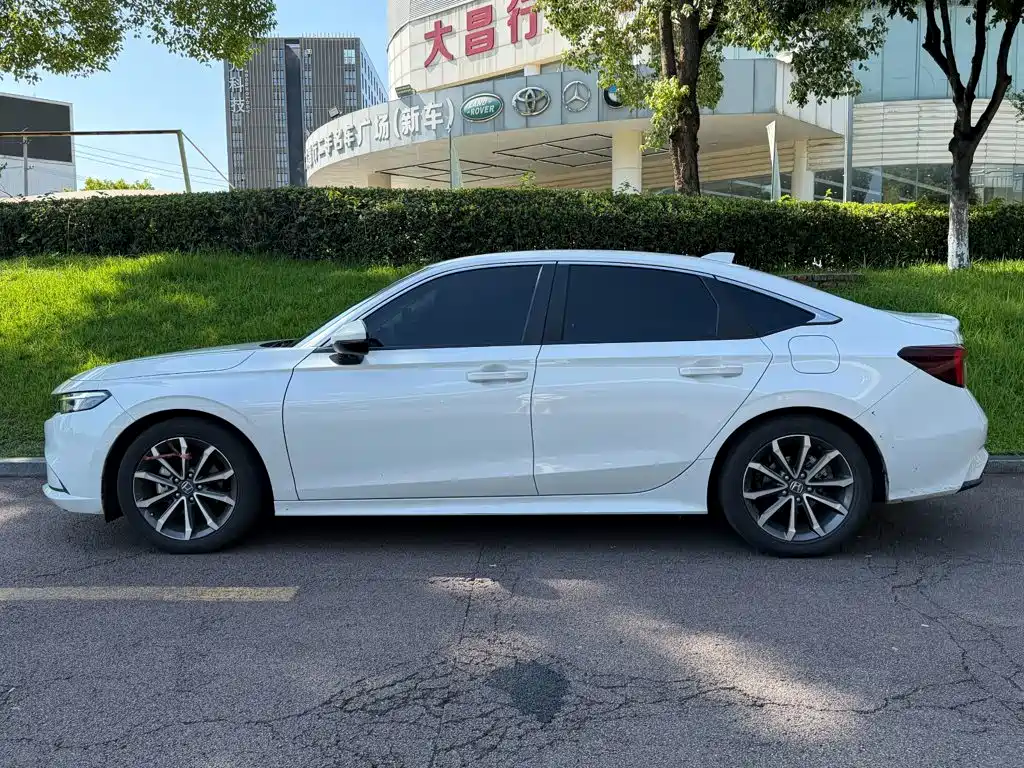 Honda Integra 2023 2023 240TURBO CVT Smart Enjoyment Edition