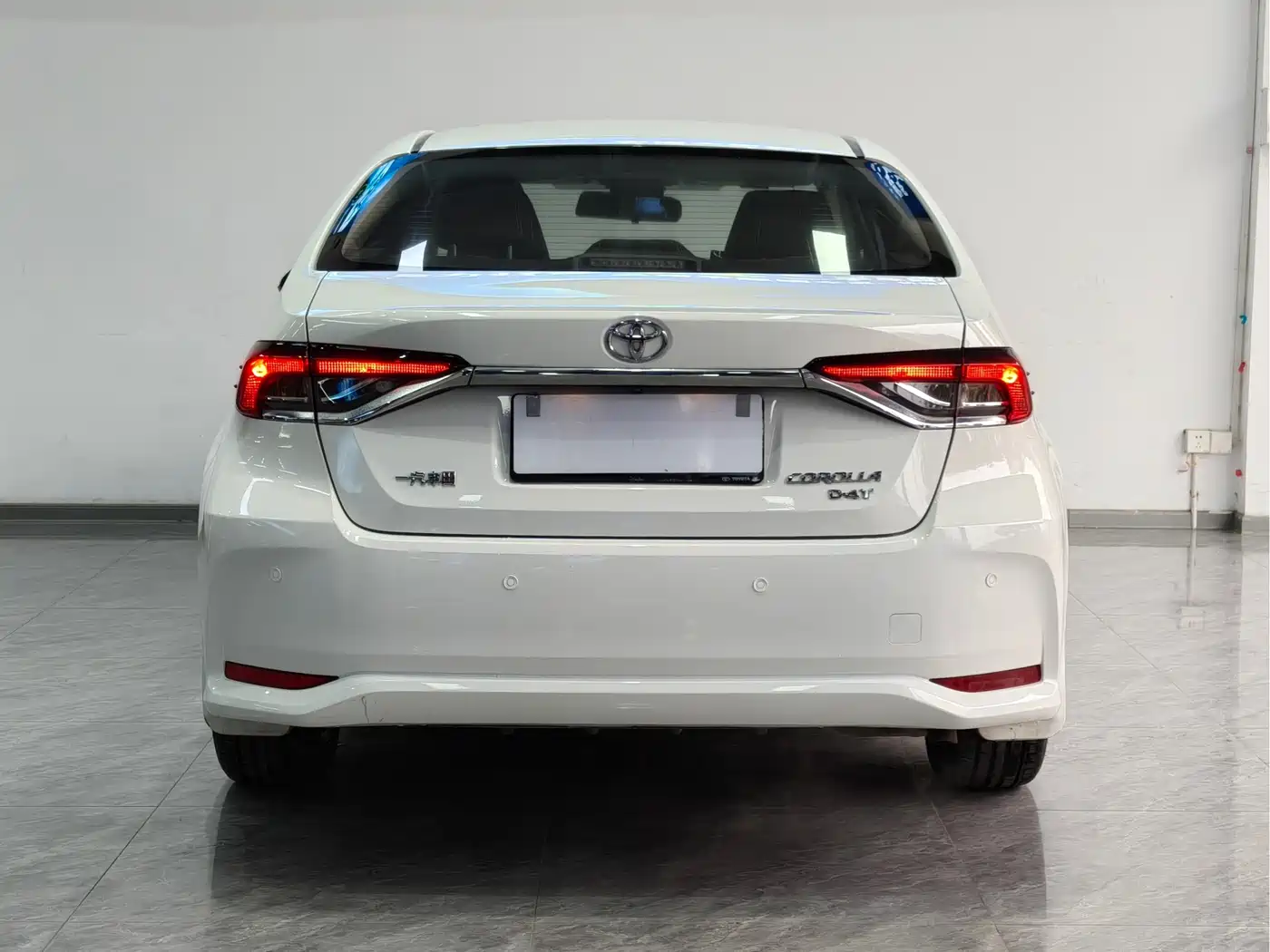Toyota Corolla 2021 1.2T S-CVT Elite PLUS Edition фото 4