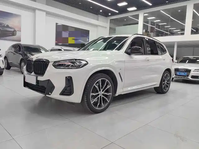 BMW X3 xDrive30i, Лидер, M Спорт-пакет
