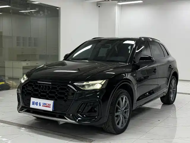 AUDI Q5L 2025
