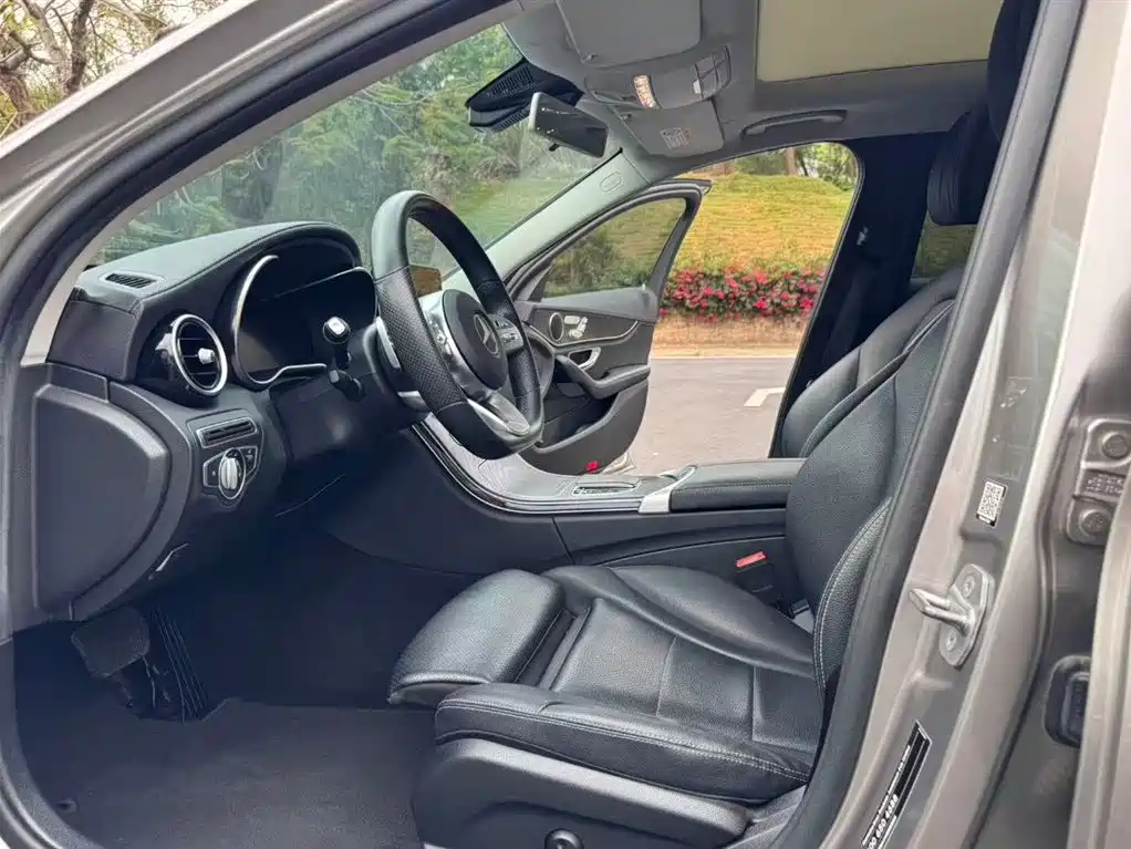 Mercedes-Benz C-Class 2020 C 260 L Sport фото 5