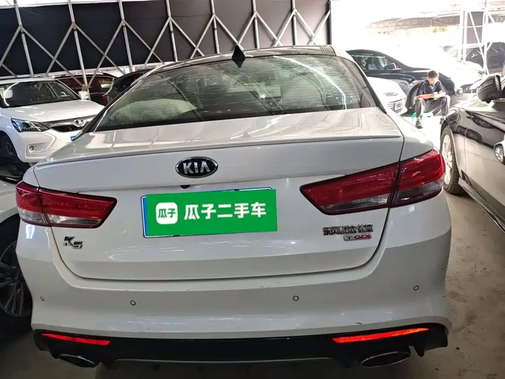 Kia K5 2016 1.6T Automatic LUX фото 6