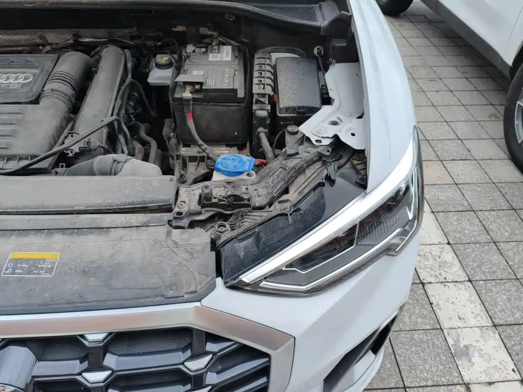 Photo 24 - Audi Q3