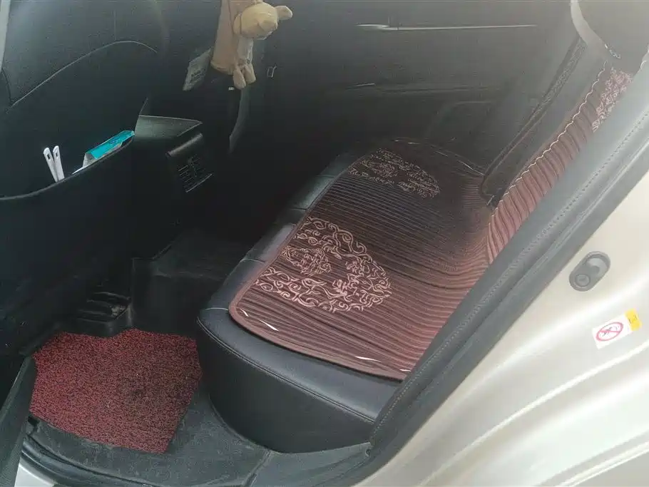 Toyota Camry 2018 2.5G Luxury Edition фото 11