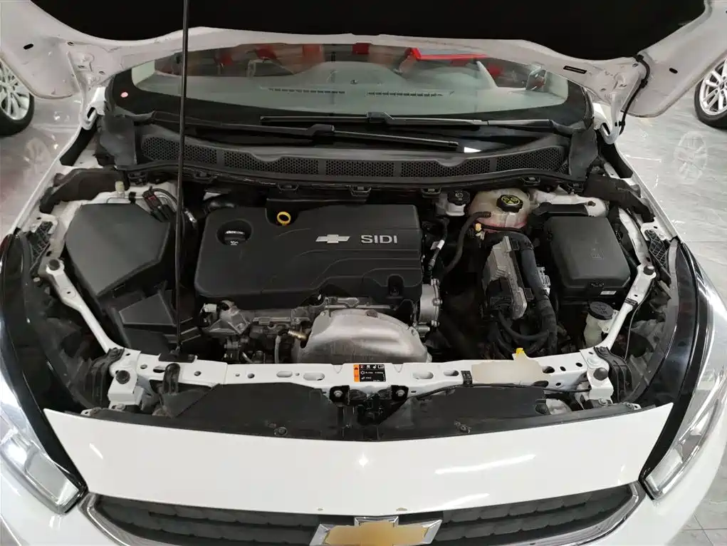 Chevrolet Cruze 2016 1.5L Automatic Fashion Sunroof Edition фото 20