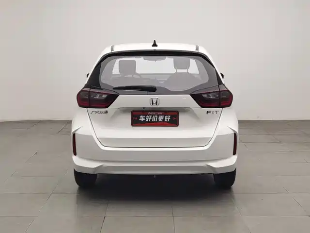 Honda Fit 2021 1.5L CVT Trend Edition — фото 4