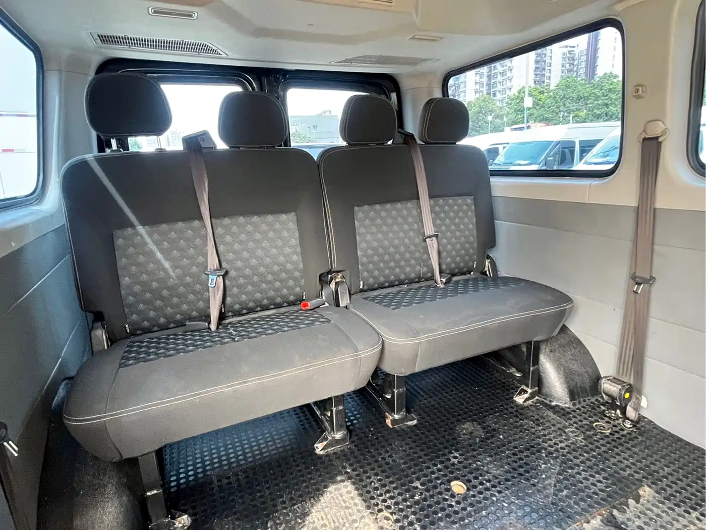 SAIC Maxus Xintu V80 2025 2025 PRO Aoyun 2.0T AMT Long Wheelbase Ultra-Low Roof 6/7/8/9-Seater