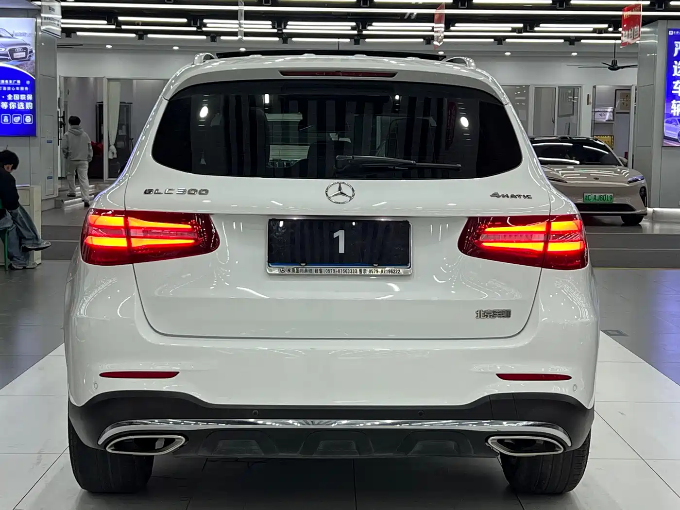 Mercedes-Benz GLC 2017 GLC 260 4MATIC Luxury фото 5