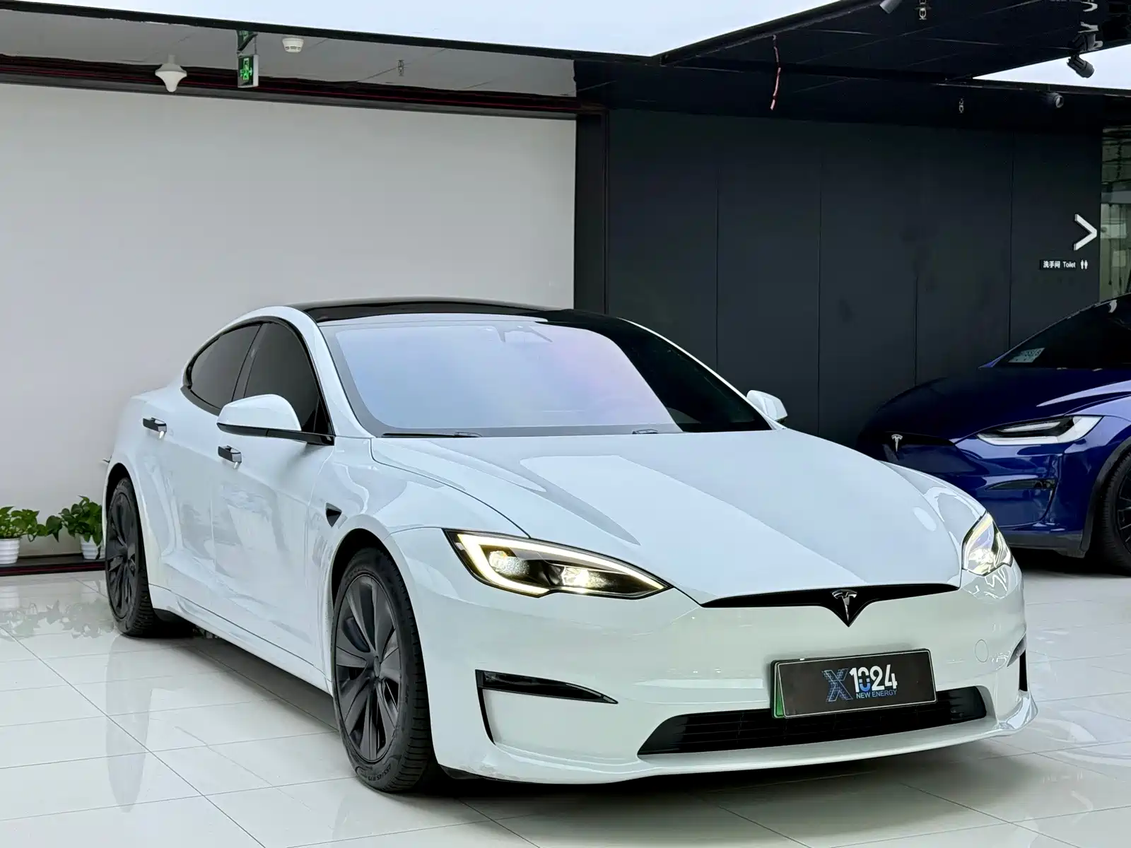 Фото 3 - Tesla Model S